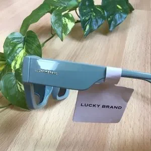 Lucky Brand | Accessories | Lucky Brand Roadtrip Sunglasses  display picture 2